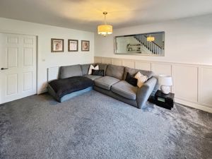 Lounge- click for photo gallery